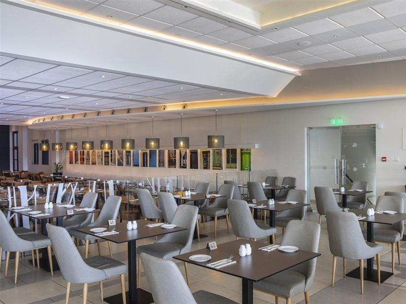 Mayfair Gardens Paphos Bagian luar foto